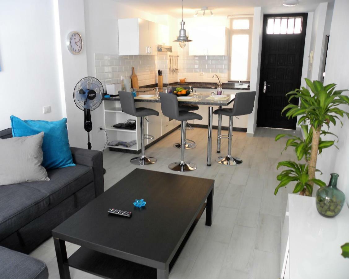 Ben'Sholidayflat Ideal For Families Groups And Couples Terrace Solarium Wi-Fi Netflix Smart Tv Эль-Медано Экстерьер фото
