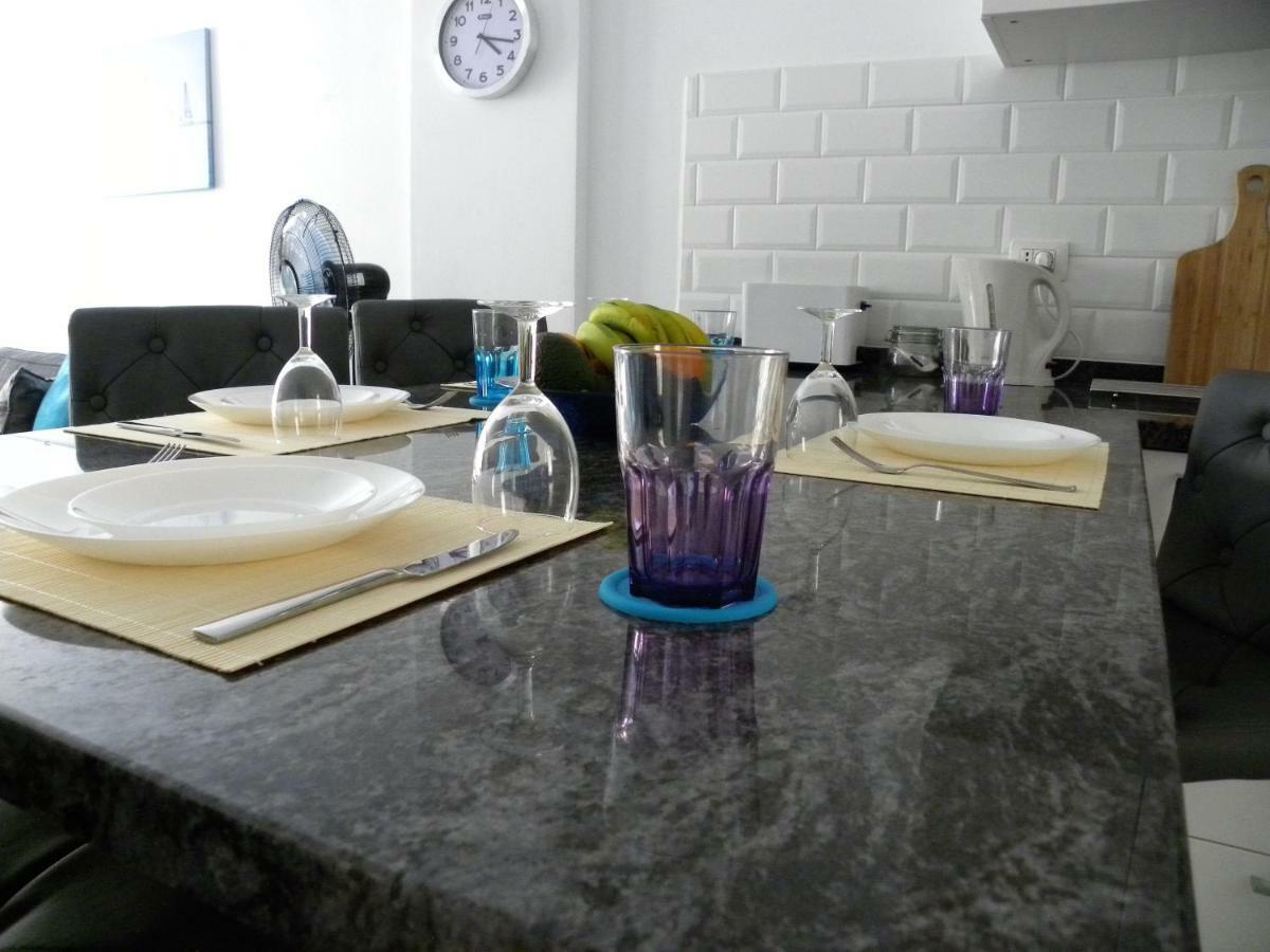 Ben'Sholidayflat Ideal For Families Groups And Couples Terrace Solarium Wi-Fi Netflix Smart Tv Эль-Медано Экстерьер фото